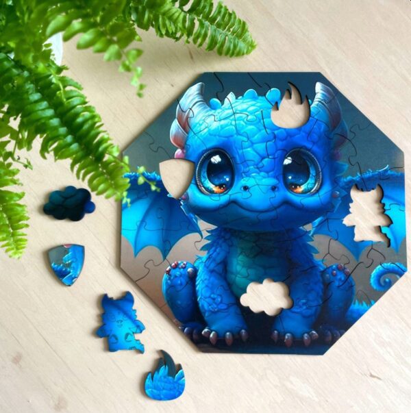 Drewniane puzzle - Hi, I'm little - Smok Diego - 46 el. - obrazek 3