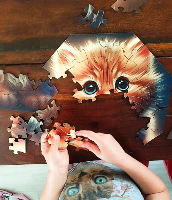 Puzzle drewniane - Hi, I'm little - Kotek Cali- 46 el. - obrazek 13