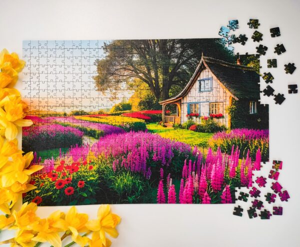 Puzzle drewniane - Landscapes - Wrzosowa Chata - 580 el. - obrazek 5