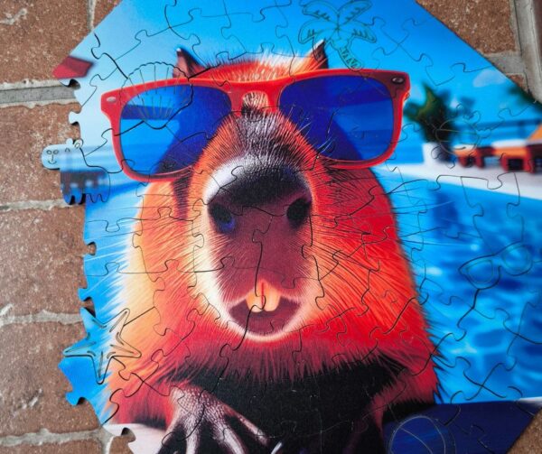 Puzzle drewniane – Funnymals – Kapibara Swimpybara – 90 el. - obrazek 4