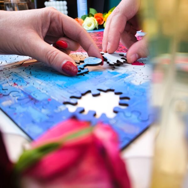 Drewniane Puzzle- Celebrating - Love is in the air 200 el. 40x40 - obrazek 13