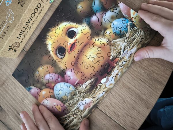 Drewniane Puzzle Milliwood – Celebrating – Wielkanocny Kurczaczek 20×14,8 50 el. - obrazek 8